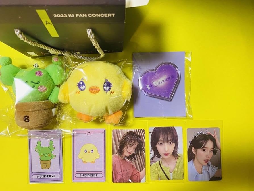 IU 15周年 ペンコン 公式 ピッピ ダユギ トレカ ぬいぐるみセット E